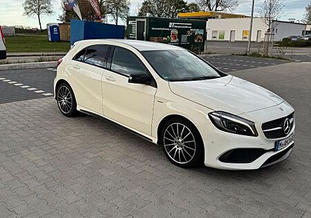 Mercedes-Benz A 180 AMG line