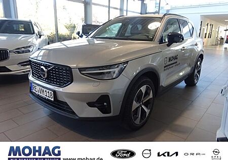 Volvo XC 40 XC40 Plus Dark B3 FWD - Navi,ACC,360°Kamera