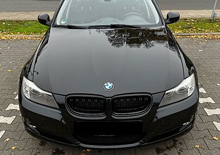 BMW 318d Touring -