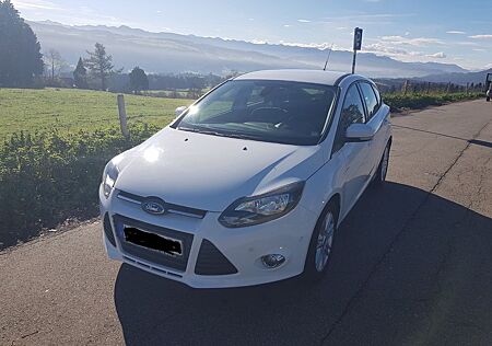 Ford Focus 1,0 EcoBoost 92kW Titanium