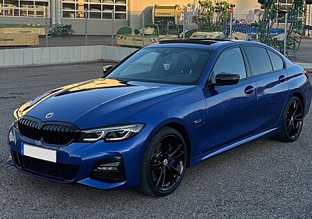 BMW 330e M Sport Laserlicht Carbon Garantie