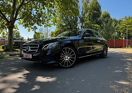 Mercedes-Benz E 220 E220D 9G (1Hand)