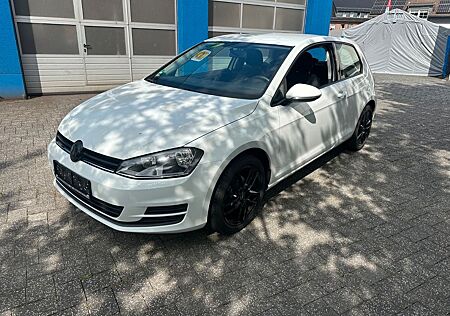 VW Golf Volkswagen VII Lim. Trendline, Tüv neu, Nr. 104