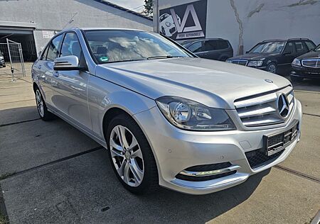 Mercedes-Benz C 200 C -Klasse Lim. CGI Avantgarde.Garantie