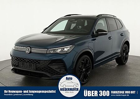 VW Tiguan Volkswagen 1.5 eHybrid R-LINE Black, Pano, 20-Zoll,