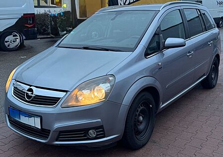 Opel Zafira 1.8 -
