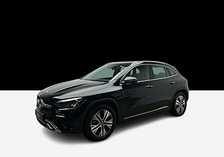 Mercedes-Benz GLA 200 d Progressive LED+Kamera+Ambi+AHK+Distr