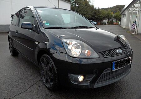 Ford Fiesta Black Magic * KLIMA + TÜV & AU NEU *