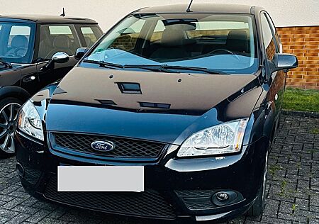 Ford Focus 1,6 Ambiente Ambiente