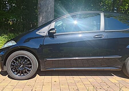 Mercedes-Benz A 170 ELEGANCE Autotronic Elegance