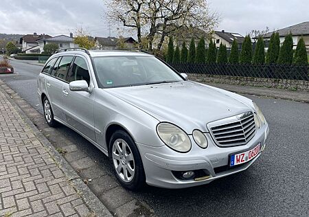 Mercedes-Benz E 220 E -Klasse T-Modell T CDI