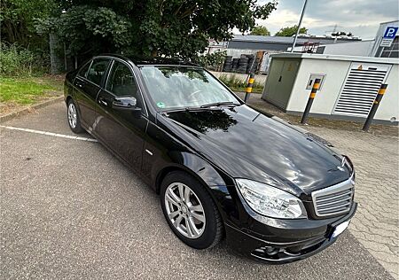 Mercedes-Benz C 180 Mercedes BlueEFFICIENCY | TÜV 10/25 | Sche