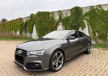Audi A5 2.0 TFSI S tronic quattro -