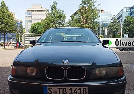 BMW 528i TÜV neu