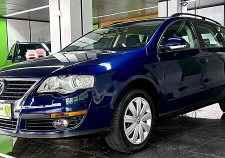 VW Passat Volkswagen 2.0 TDI DSG*I.Ha*Navigation*Bluetooth*PDC