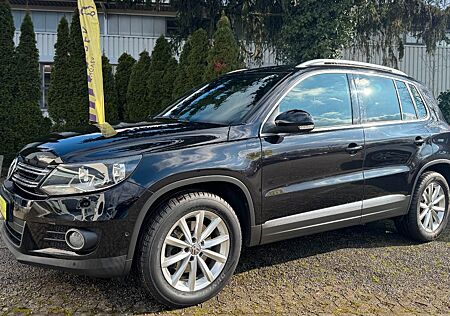 VW Tiguan Volkswagen Lounge*Sport&Style*Autom.*Navi*SH*Kamera*