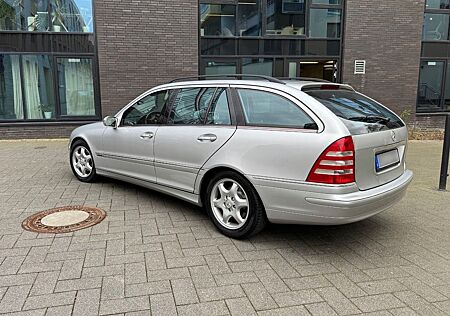Mercedes-Benz C 320 T AVANTGARDE Avantgarde
