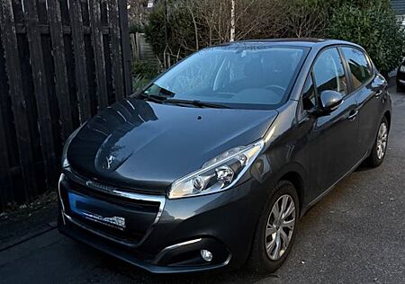 Peugeot 208 1.2 Active PureTech 82 Active