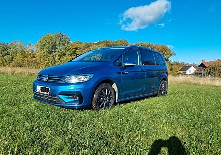 VW Touran Volkswagen 2.0 TDI R-Line / SCR / BMT / AHK / Navi