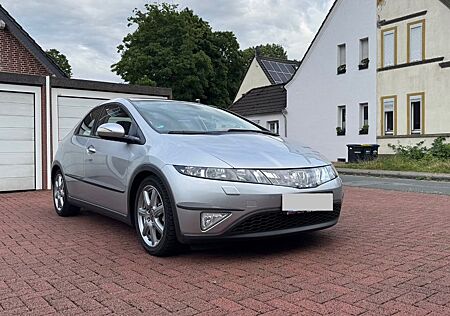 Honda Civic 1.8 i-SHIFT Sport Sport