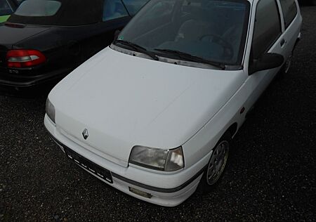 Renault Clio 1.4/AUTOMATIK/ RT/SV/ZV/68963 km