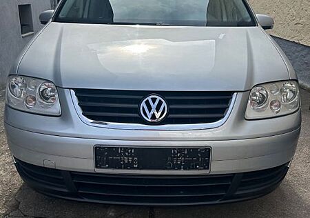 VW Touran Volkswagen 2.0 TDI Highline Highline