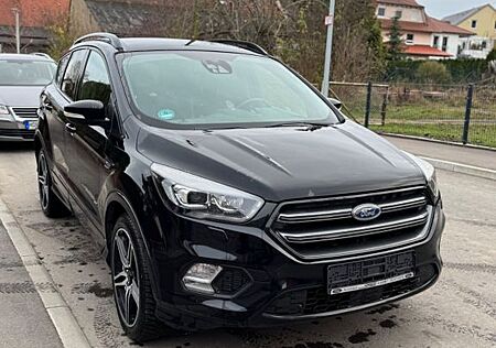 Ford Kuga 2,0 TDCi 4x4 132kW ST-Line PowerShift S...