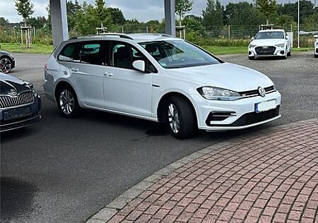 VW Golf Volkswagen 2.0 TDI SCR DSG Comfortline Variant Com...