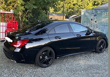 Mercedes-Benz CLA 200 d *AMG LINE* *NIGHT PAKET*