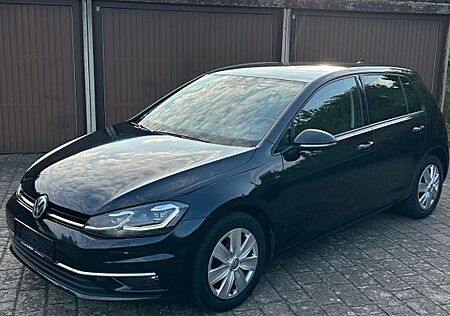 VW Golf Volkswagen 1.6 TDI SCR JOIN JOIN