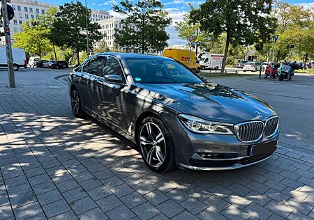 BMW 730d -8 Fach bereift auf Alufelgen Tüv bis 2027