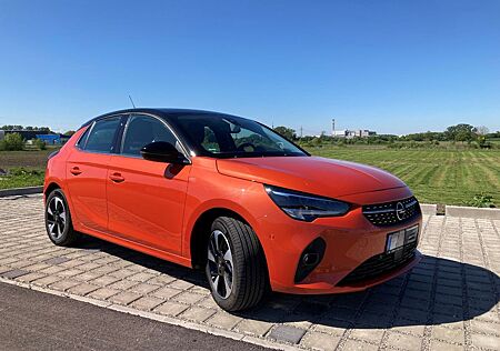 Opel Corsa 100KW Elegance