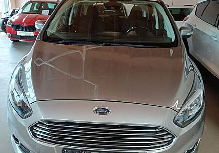 Ford S-Max 2,0 EcoBoost 176kW Titanium Automatik ...