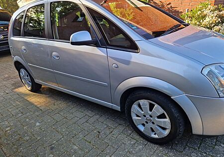 Opel Meriva 1.6 -