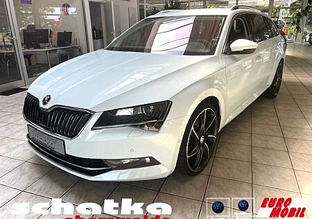 Skoda Superb Combi Style 4x4,AHK,DSG,Navi,ACC,Bi-Xenon