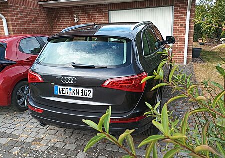 Audi Q5 "ATM 20tKm"Standheizung,Mag Ride,Sound,Xenon+