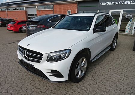 Mercedes-Benz GLC 220 d 4Matic AMG NIGHT AHK Burmester