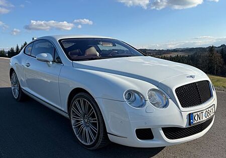 Bentley Continental GT - -