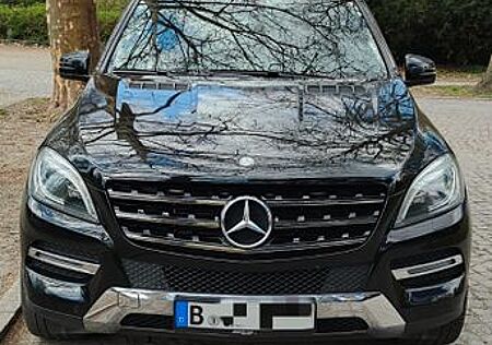 Mercedes-Benz ML 350 BlueTEC 4MATIC -Panorama Schiebedach