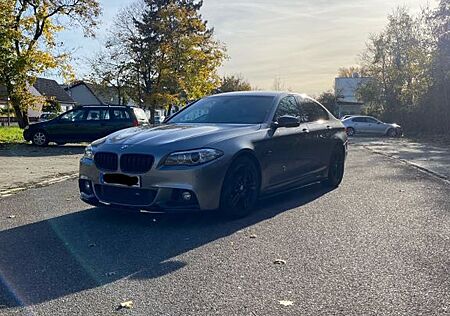 BMW 550i xDrive A -