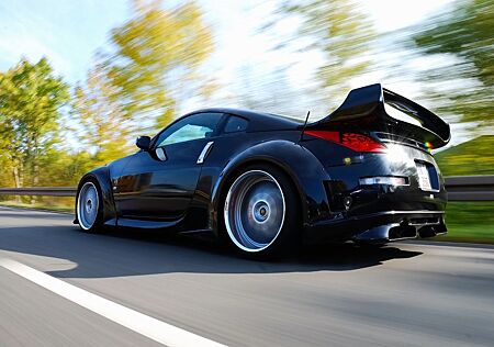 Nissan 350Z VeilSide- Breitbau,20**Works,KW,Movit,Top
