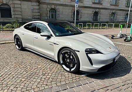 Porsche Taycan 4S /Approved 03.2026/ Winterreifen 5500€