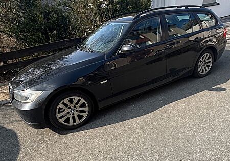 BMW 320i touring -