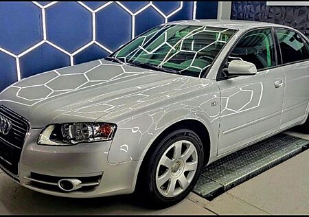 Audi A4 2.0 -