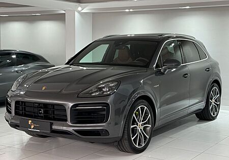 Porsche Cayenne E-Hybrid Approved Garantie