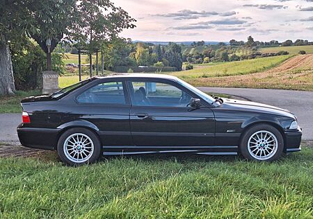 BMW 328i Coupe