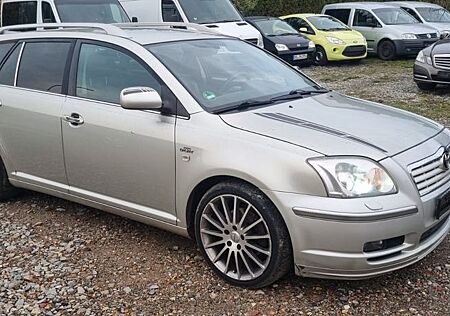 Toyota Avensis Kombi 2.2 D-CAT Executive