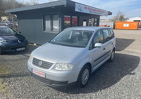 VW Touran Volkswagen *Klimatronik*AHK*TÜV*Alwetterreifen*