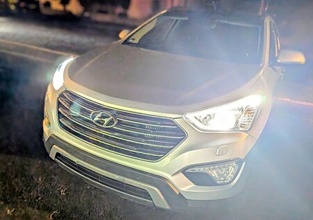 Hyundai Grand Santa Fe 2.2 CRDi Premium 4WD Automati...