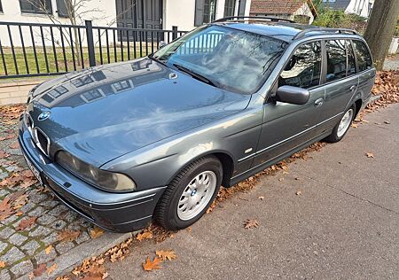 BMW 520i Lifestyle touring Lifestyle